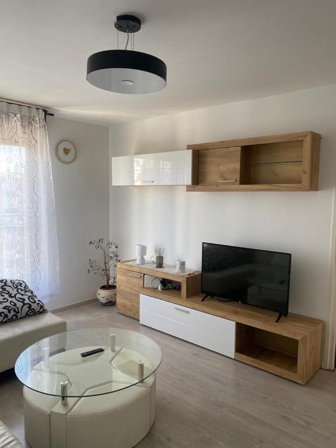 Apartment Vrbani Zagreb Ngoại thất bức ảnh